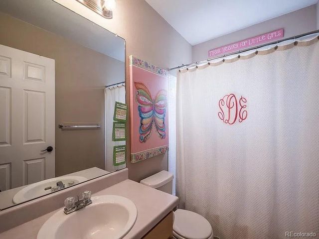 7053 Leopard Dr, Littleton, CO 80124