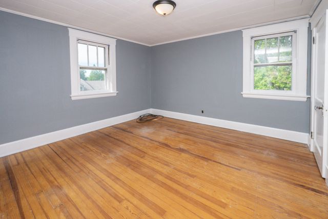 31 S Grand Avenue, Fort Thomas, KY 41075