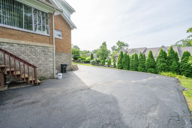 31 S Grand Avenue, Fort Thomas, KY 41075