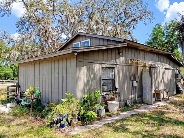 3607 RANCH ROAD, Valrico, FL 33596