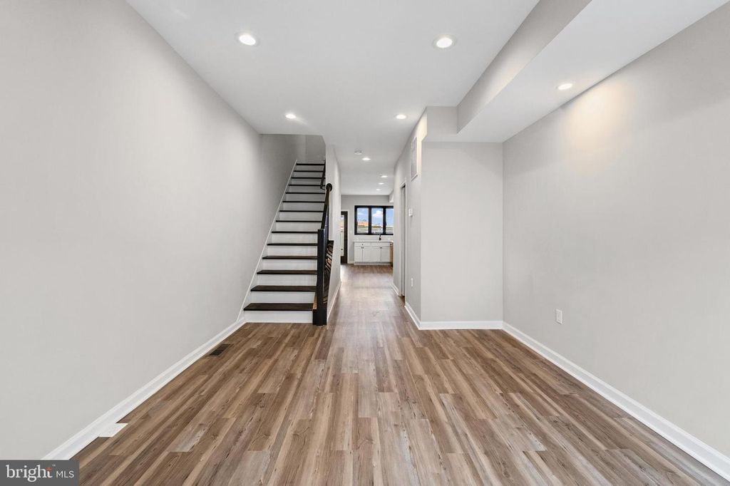 Image 2 of property listing at 2231 PRENTISS PL, Baltimore, MD 21205