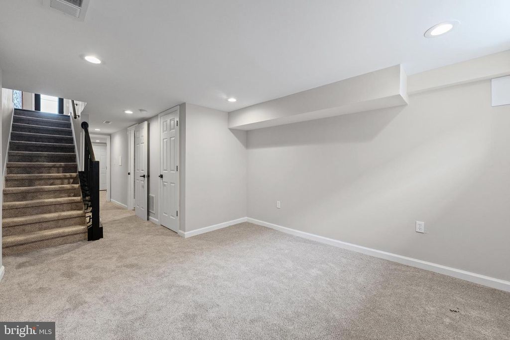 Image 25 of property listing at 2231 PRENTISS PL, Baltimore, MD 21205