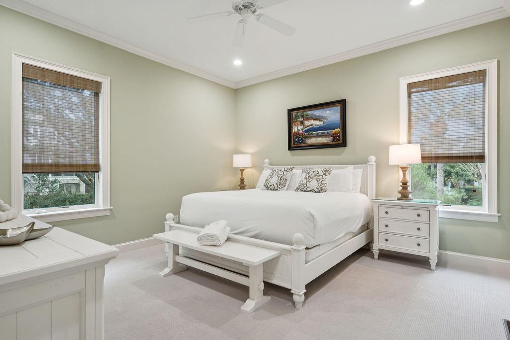 Image 29 of property listing at 5 E Beachwood, Isle Of Palms, SC 29451