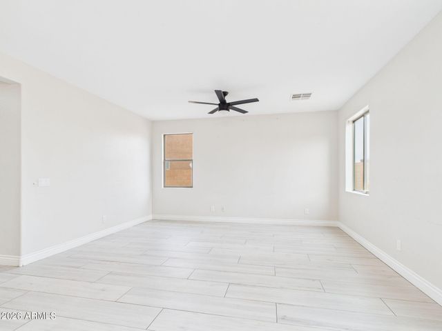 6917 W SHUMWAY FARM Road, Laveen, AZ 85339