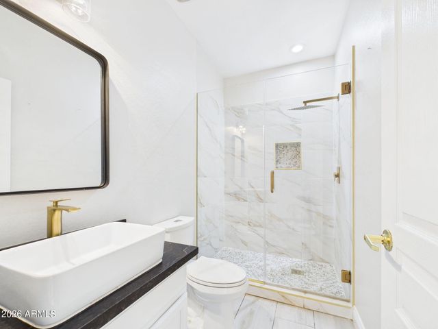 6917 W SHUMWAY FARM Road, Laveen, AZ 85339