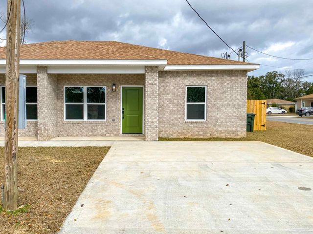 440 Hancock Ln B, Pensacola, FL 32503