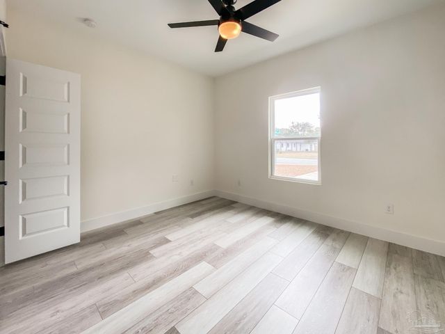 440 Hancock Ln B, Pensacola, FL 32503