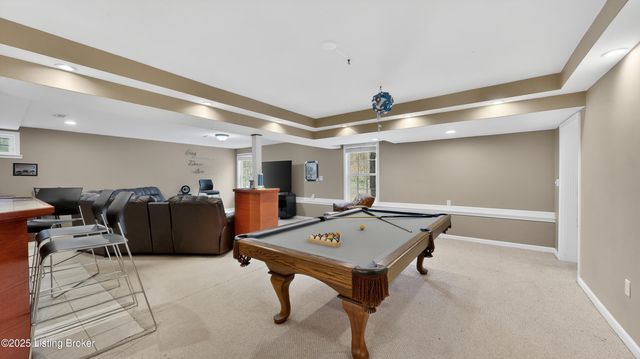 10520 Providence Dr, Louisville, KY 40291