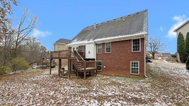 10520 Providence Dr, Louisville, KY 40291