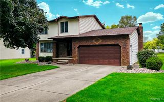 73 Birkshire Drive, Grand Island, NY 14072