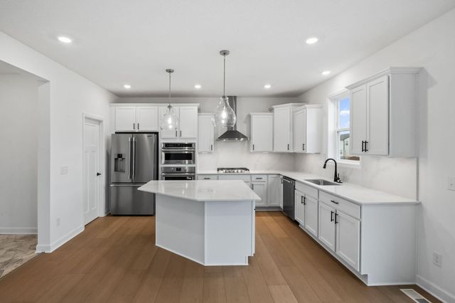 1081 Achilles Drive, Rosemount, MN 55068