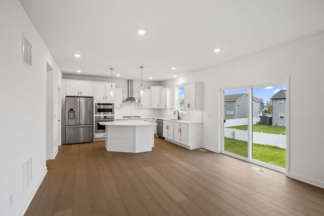 1081 Achilles Drive, Rosemount, MN 55068