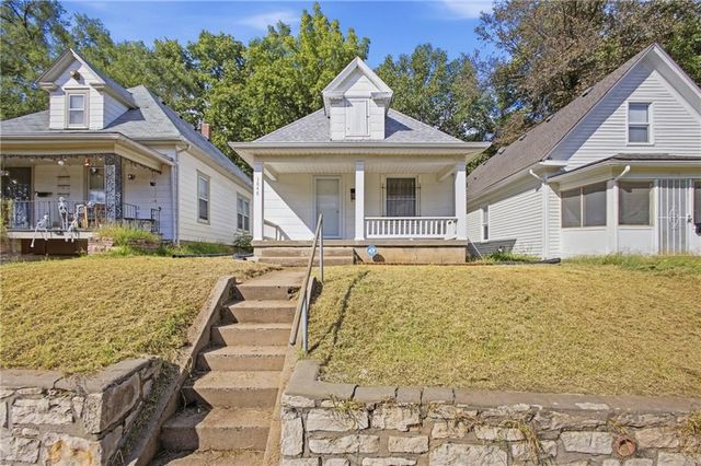 3848 E 9th Terrace, Kansas City, MO 64127