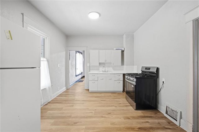 3848 E 9th Terrace, Kansas City, MO 64127