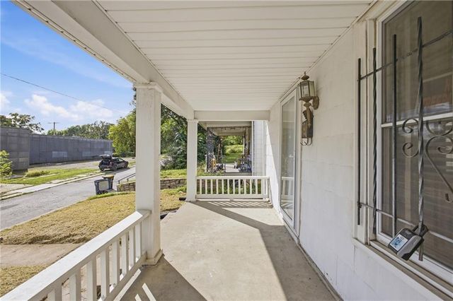 3848 E 9th Terrace, Kansas City, MO 64127