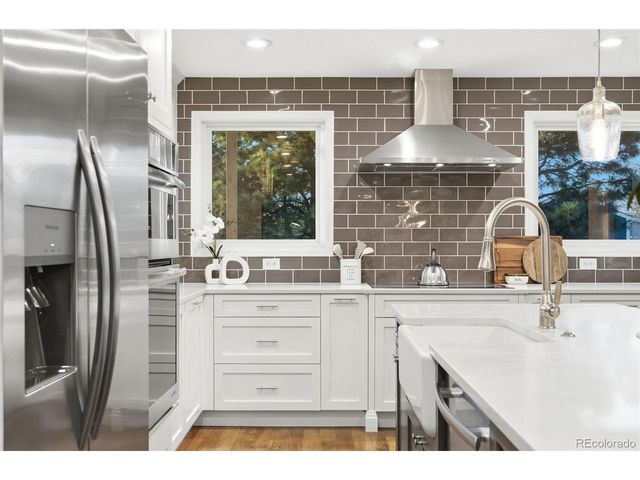 7157 S Adams Cir, Centennial, CO 80122