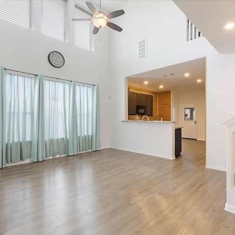 1685 County Road 5102, Cleveland, TX 77327