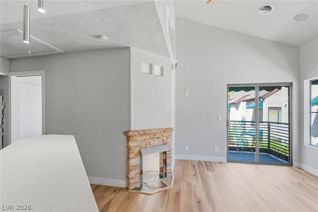440 Elm Drive 204, Las Vegas, NV 89169