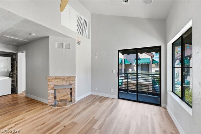 440 Elm Drive 204, Las Vegas, NV 89169