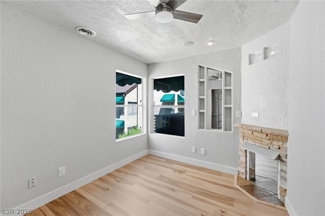 440 Elm Drive 204, Las Vegas, NV 89169