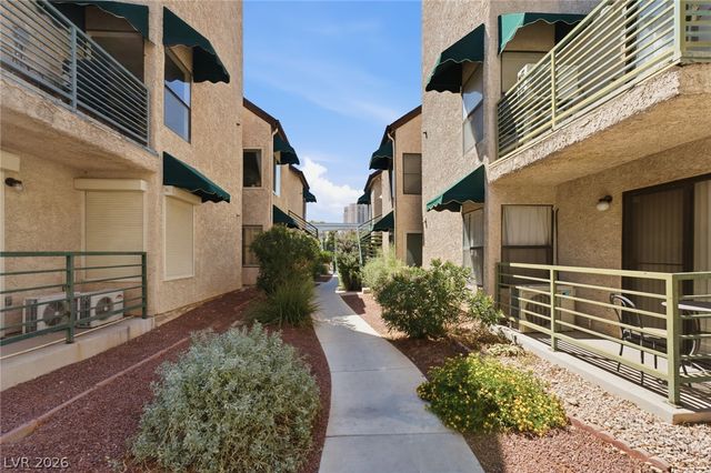 440 Elm Drive 204, Las Vegas, NV 89169