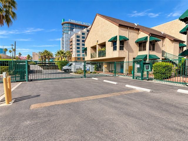 440 Elm Drive 204, Las Vegas, NV 89169