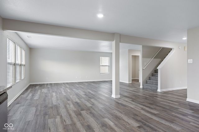 476 Bourneside Drive, Greenfield, IN 46140