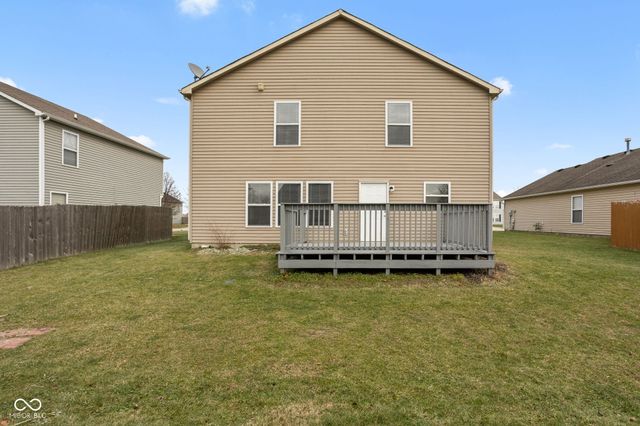 476 Bourneside Drive, Greenfield, IN 46140