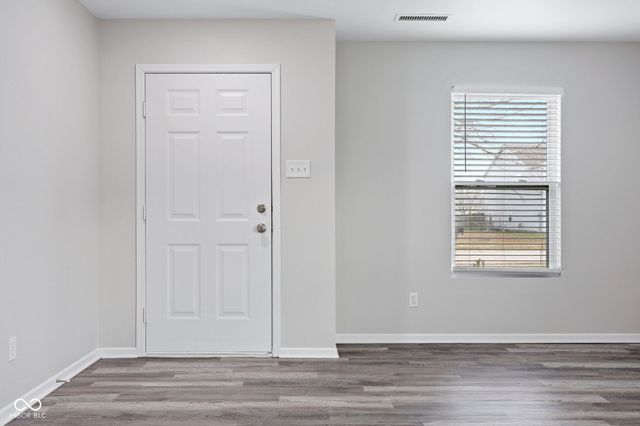 476 Bourneside Drive, Greenfield, IN 46140