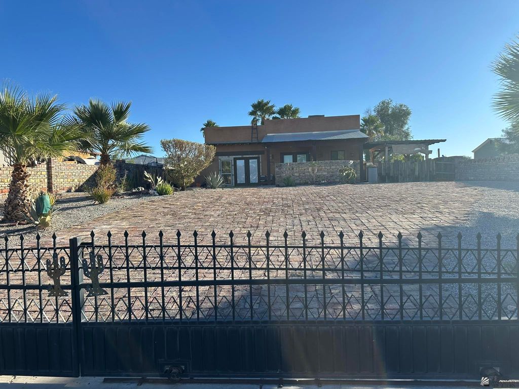 13547 E 53 St, Yuma, AZ 85367