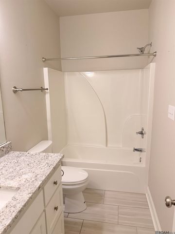 11582 Cottagecreek Rd, Baton Rouge, LA 70816