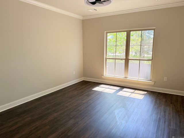 11582 Cottagecreek Rd, Baton Rouge, LA 70816