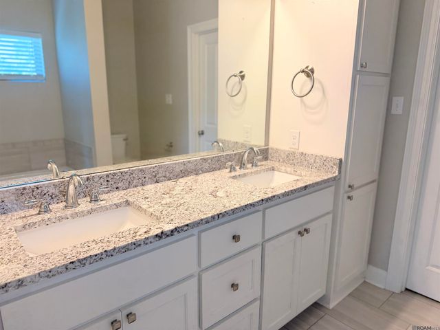 11582 Cottagecreek Rd, Baton Rouge, LA 70816