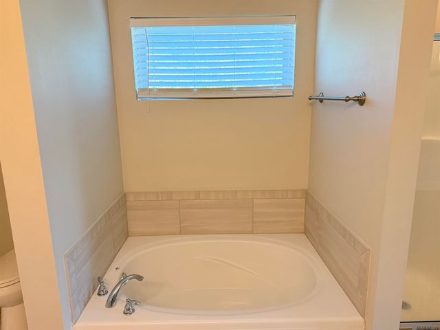 11582 Cottagecreek Rd, Baton Rouge, LA 70816