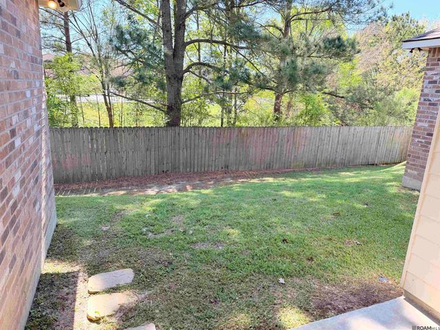 11582 Cottagecreek Rd, Baton Rouge, LA 70816