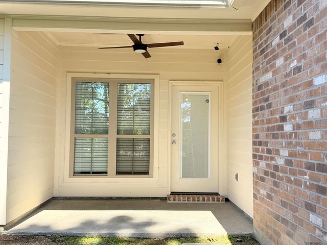 11582 Cottagecreek Rd, Baton Rouge, LA 70816