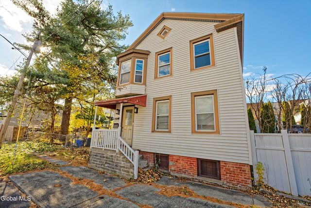 1551 4th Avenue, Watervliet, NY 12189