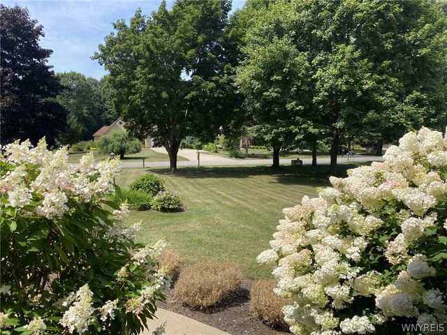 41 Tiffany Lane, Elma, NY 14086