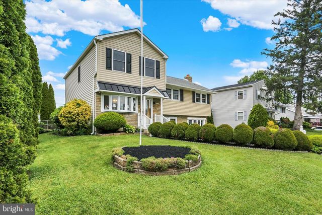 700 TRIMBLE BLVD, Brookhaven, PA 19015
