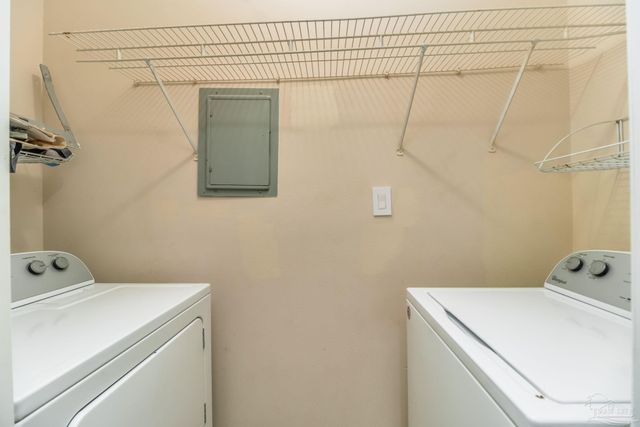 2201 Scenic Hwy C-5, Pensacola, FL 32503