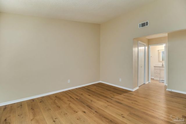 2201 Scenic Hwy C-5, Pensacola, FL 32503