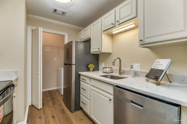 2201 Scenic Hwy C-5, Pensacola, FL 32503