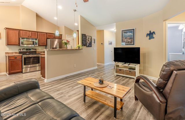 419 N Culverton Road, Winnabow, NC 28479