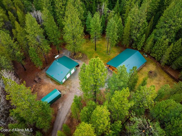 415 Hummingbird DR, Sandpoint, ID 83864