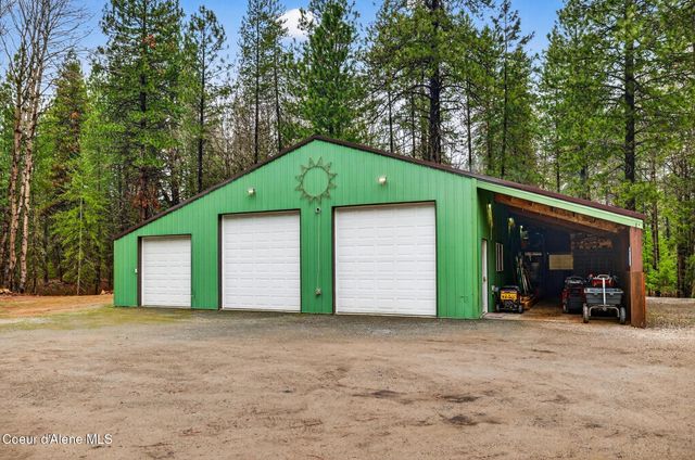 415 Hummingbird DR, Sandpoint, ID 83864