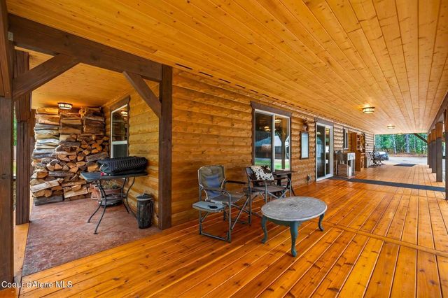 415 Hummingbird DR, Sandpoint, ID 83864