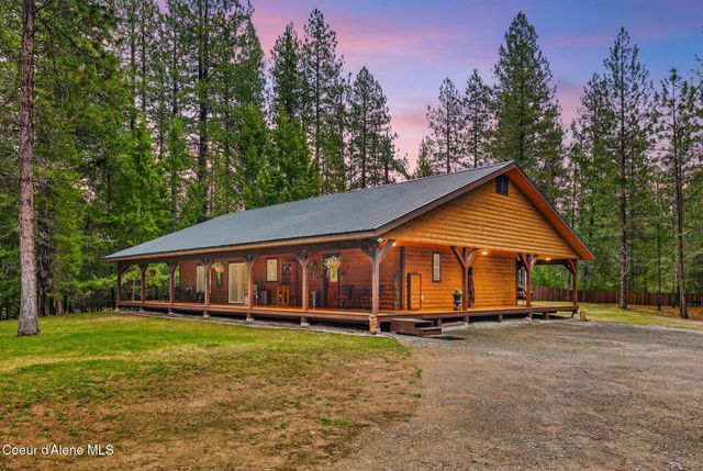 415 Hummingbird DR, Sandpoint, ID 83864