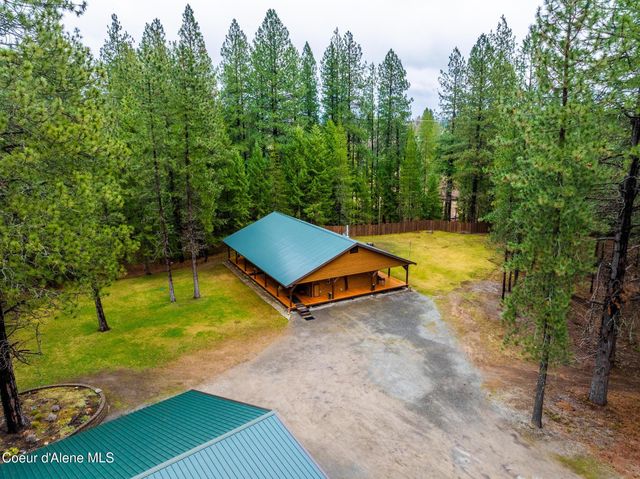 415 Hummingbird DR, Sandpoint, ID 83864