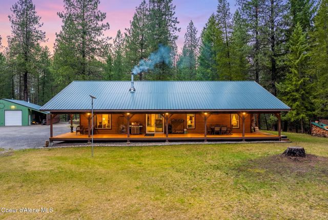 415 Hummingbird DR, Sandpoint, ID 83864