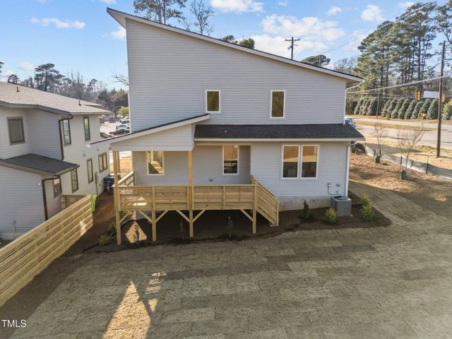 100 Farris Court, Raleigh, NC 27610